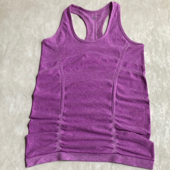 Athleta Woman’s Tennis Workout Activity Seamless Purple Tank Size S - Picture 7 of 11